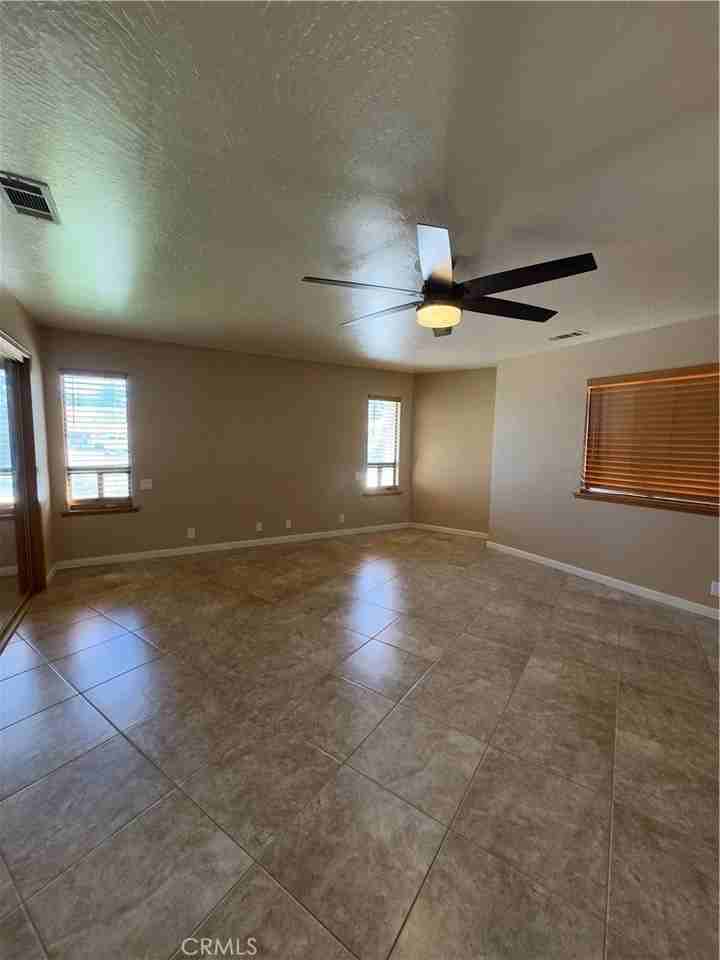 12930 Golf Course Dr - Photo 6 of 39