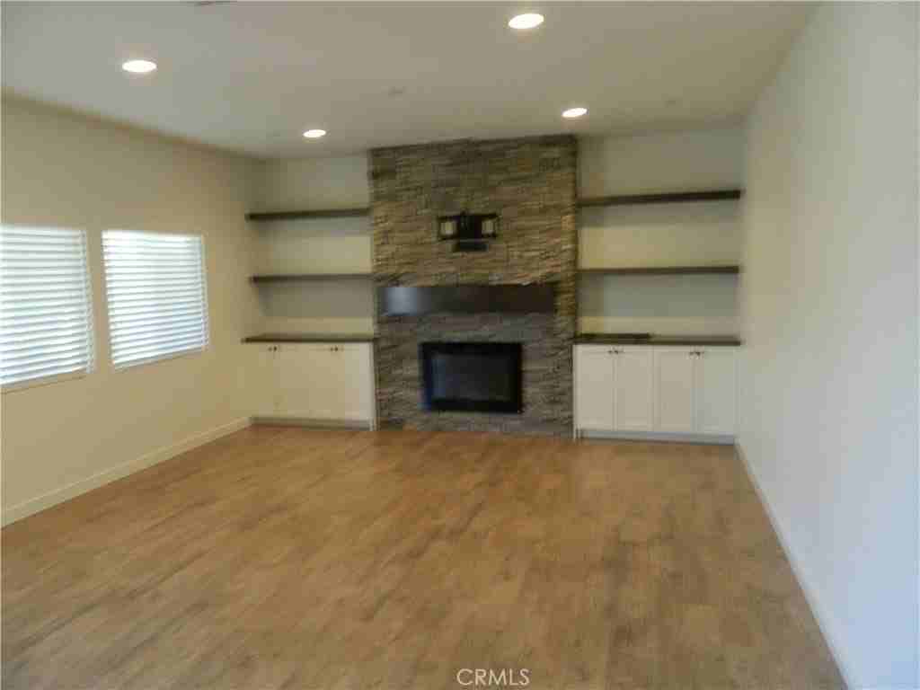 24231 Buckeye Ave - Photo 6 of 28