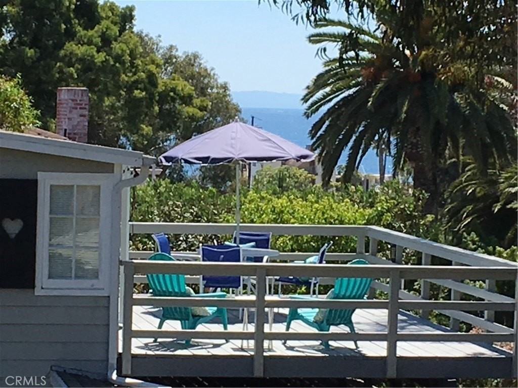 460 Saint Anns Dr - Photo 5 of 19