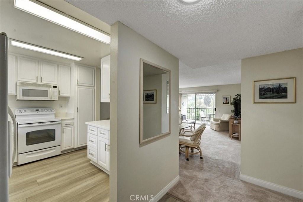 3338 Punta Alta #3C - Photo 4 of 35