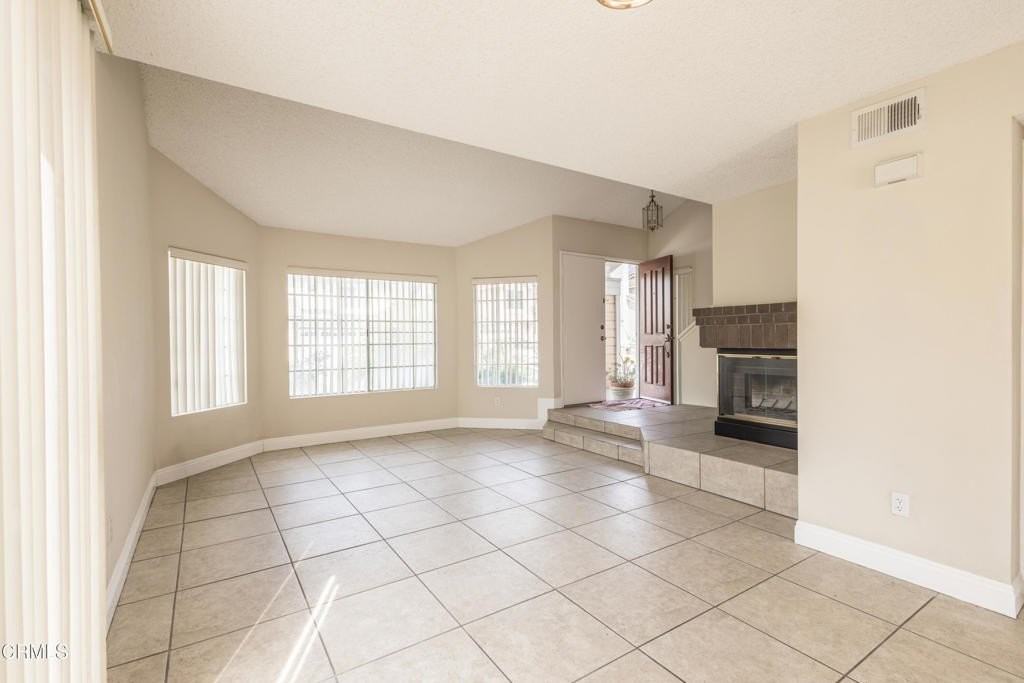 7099 Marino Pl - Photo 3 of 37