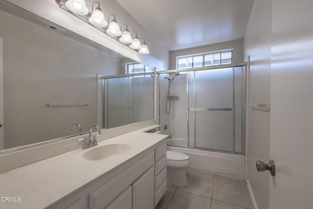 7099 Marino Pl - Photo 4 of 37