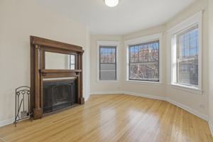 featured image of 5122 N Kenmore Ave #3N