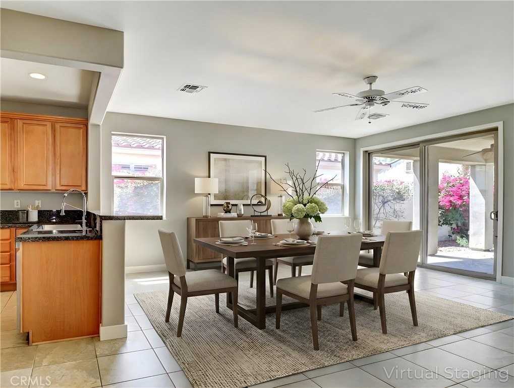 80546 Avenida Camarillo - Photo 5 of 50