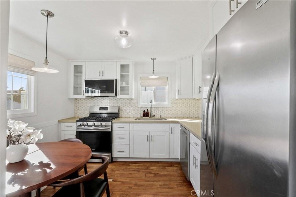 725 N Bandini St - Photo 5 of 15