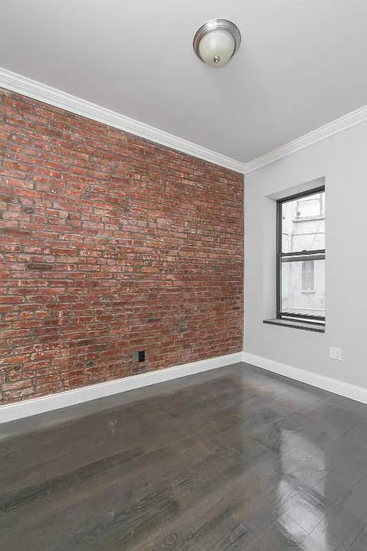 314 E 106th St #15 - Photo 4 of 8