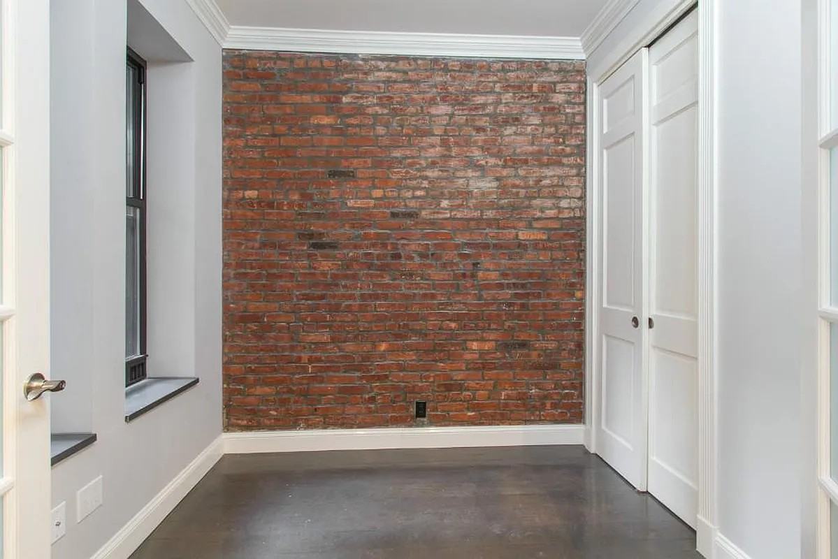 314 E 106th St #15 - Photo 5 of 8