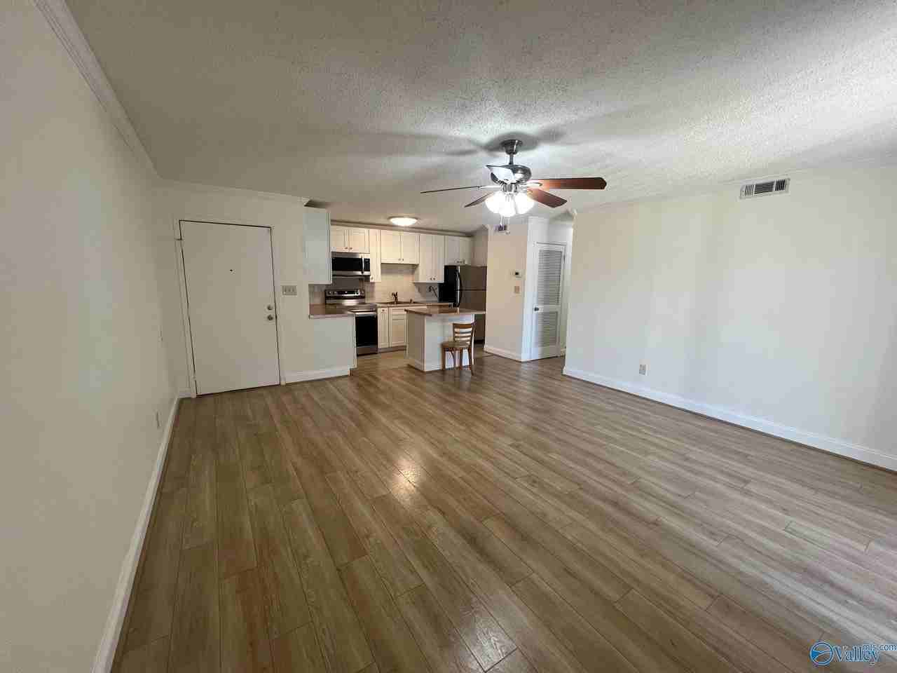 6620 Willow Pointe Nw Apt F - Photo 2 of 9