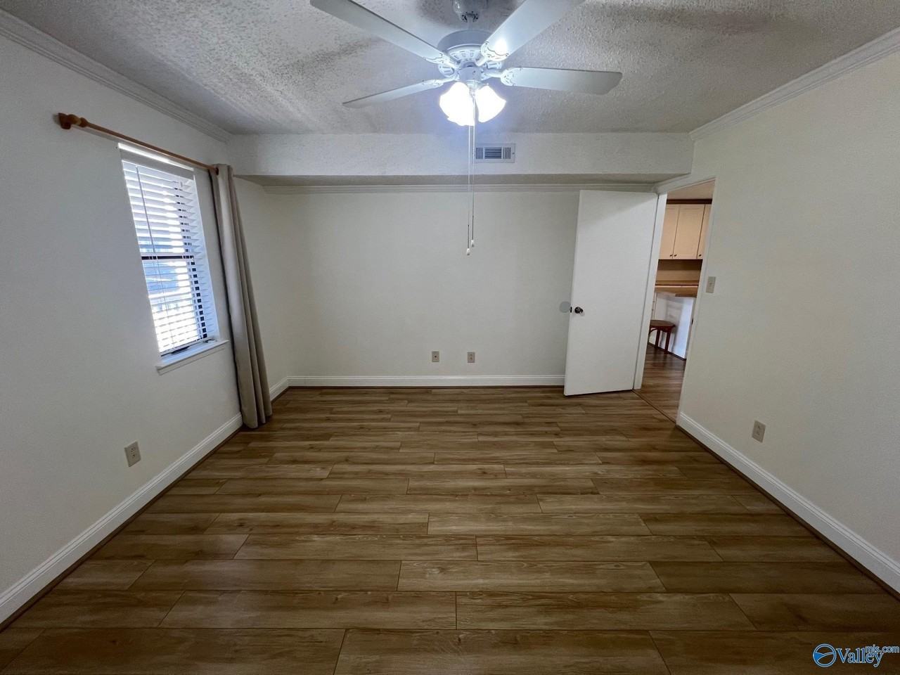 6620 Willow Pointe Nw Apt F - Photo 5 of 9