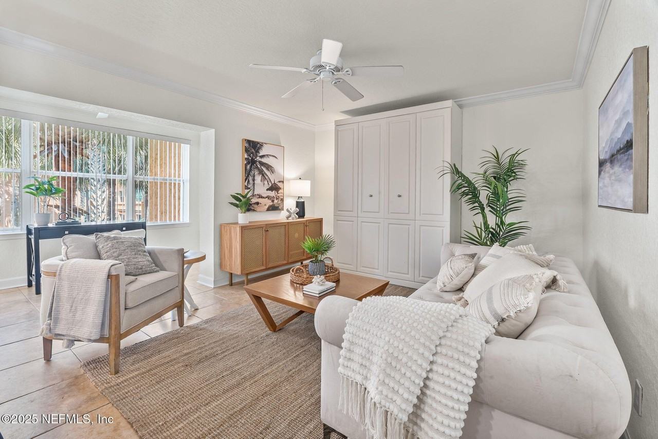 108A Laguna Villa Blvd #D22 - Photo 3 of 27