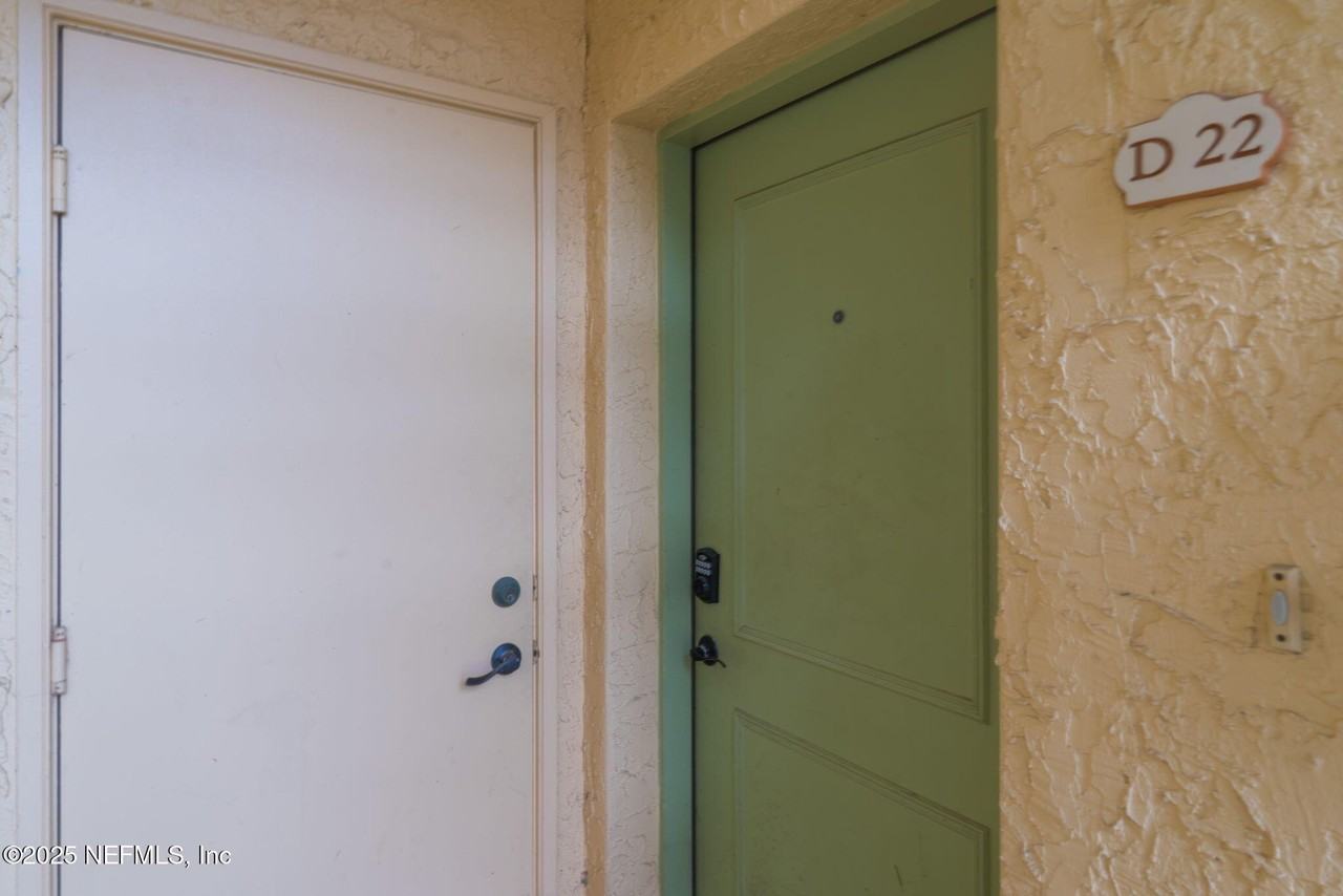 108A Laguna Villa Blvd #D22 - Photo 4 of 27