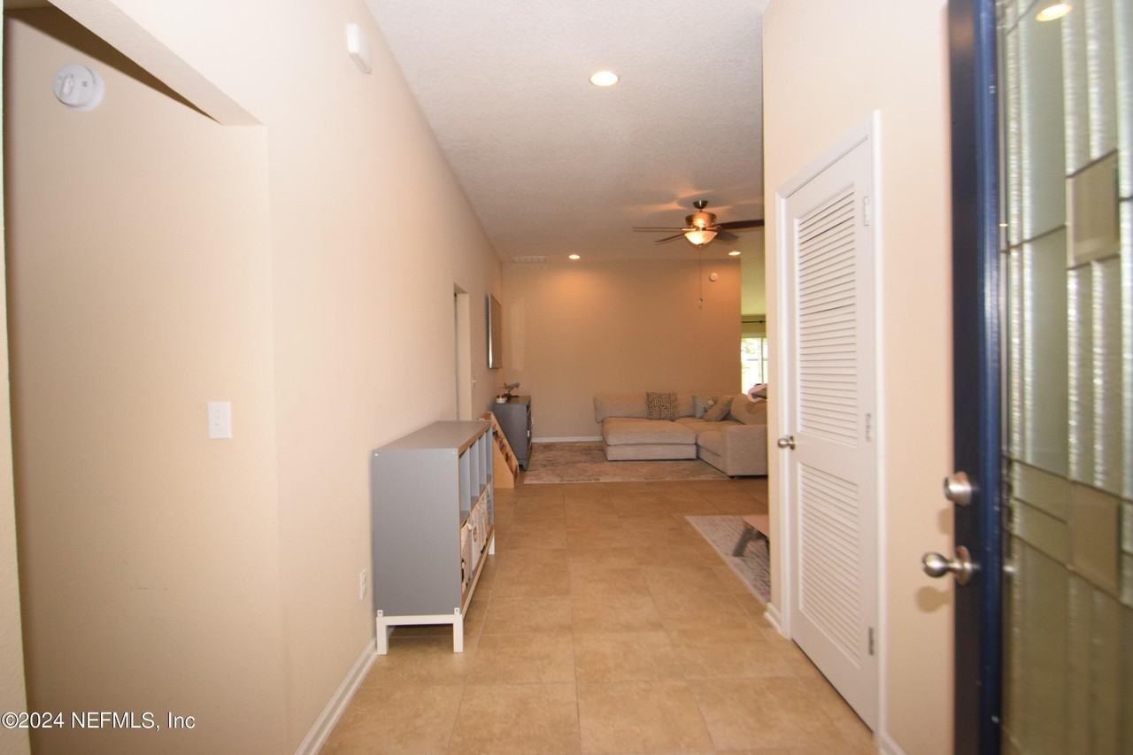 12593 Itani Way - Photo 5 of 23