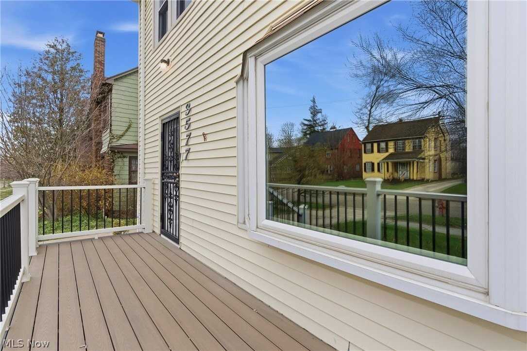 3577 Cedarbrook Rd - Photo 3 of 50