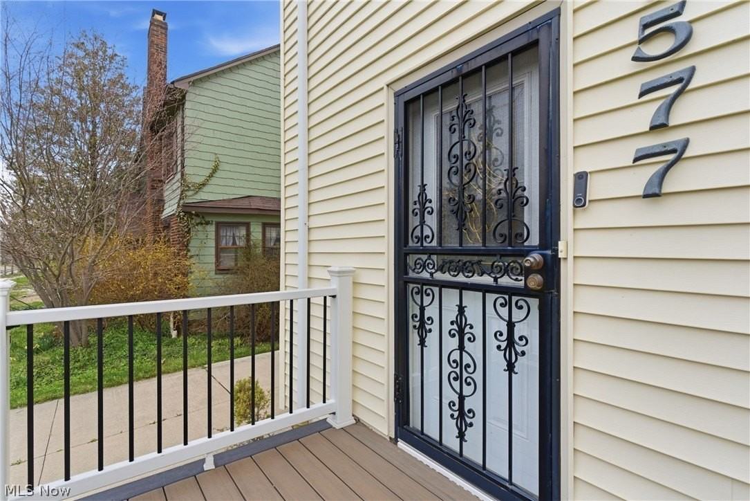 3577 Cedarbrook Rd - Photo 4 of 50