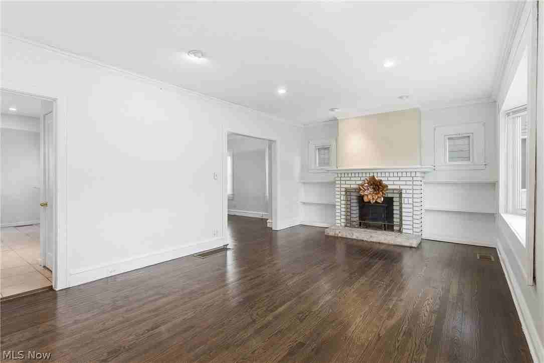 3577 Cedarbrook Rd - Photo 5 of 50