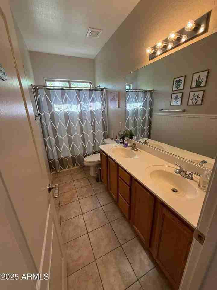 1459 E Megan Dr - Photo 6 of 24