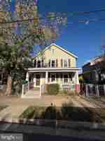 featured image of 619 Spottswood St #1