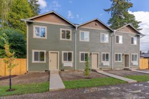 featured image of 1990 Yew St Se