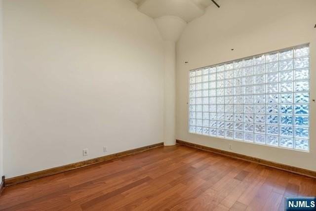 689 Luis Munoz Marin Blvd - Photo 7 of 24