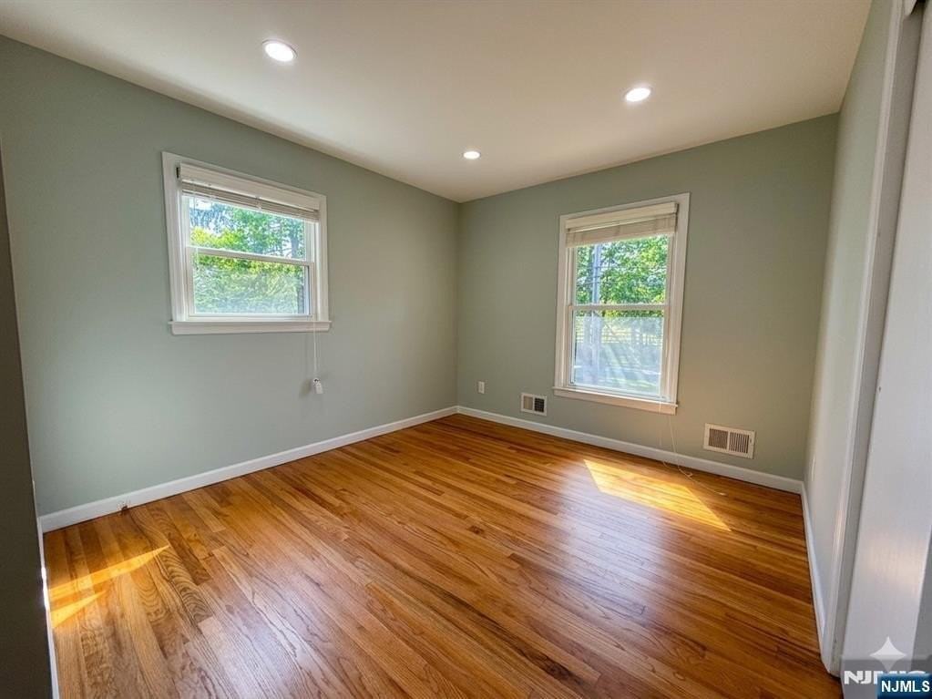 11 N Middletown Rd - Photo 5 of 11