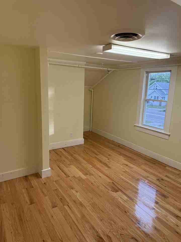 1540 North Ave - Photo 7 of 11