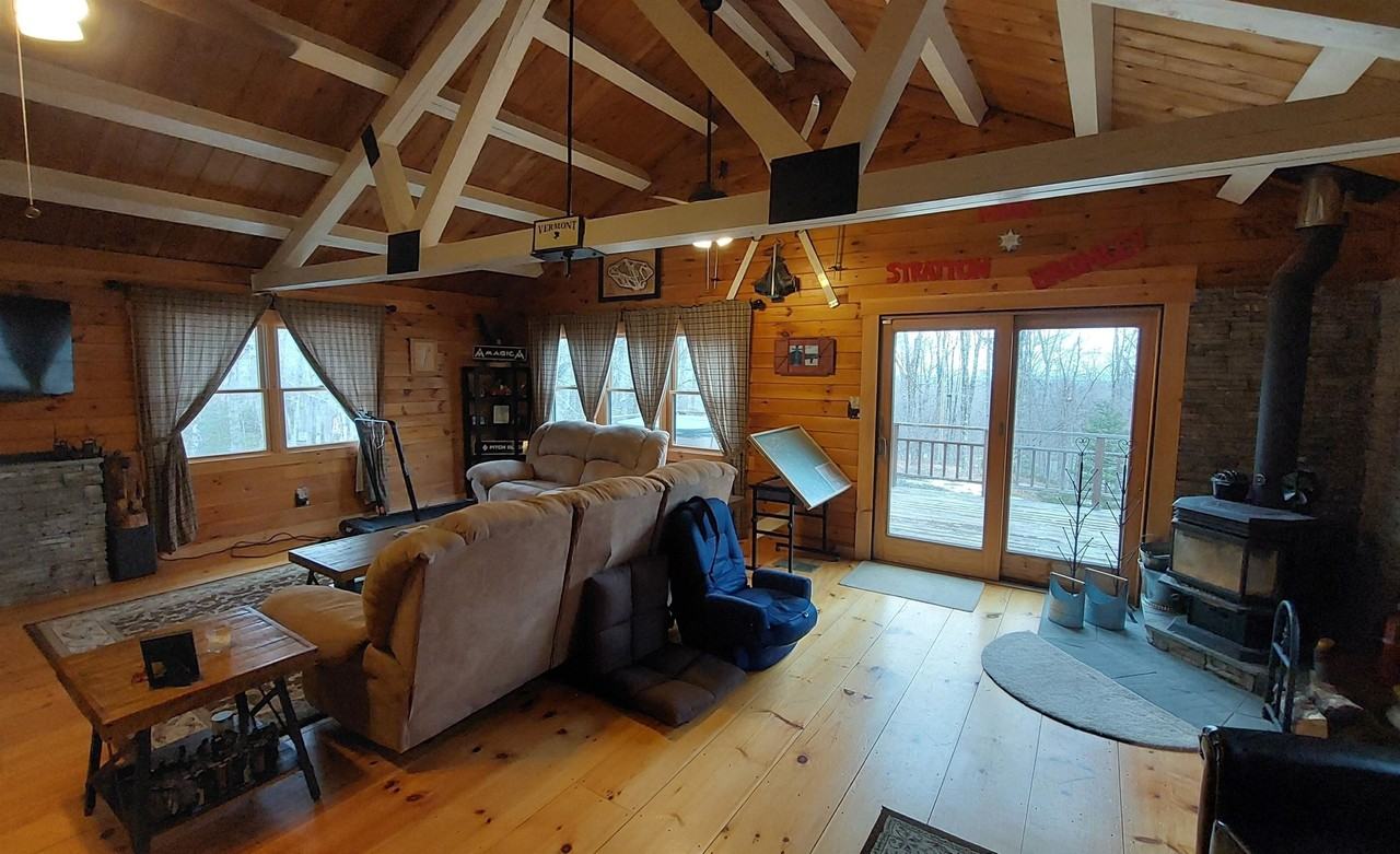 176 Harrington Rd - Photo 5 of 12