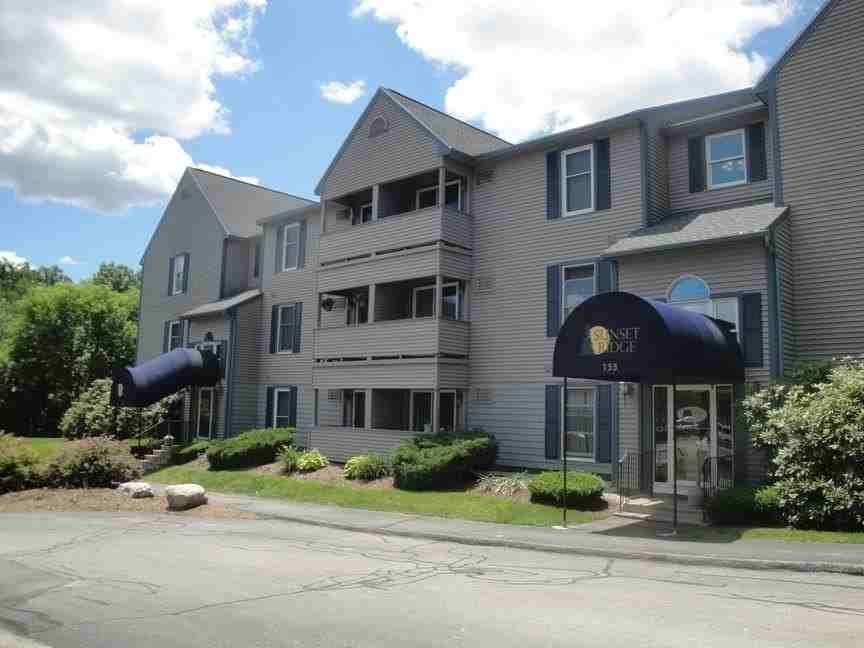 133 Eastern Ave #101 - Photo 4 of 40