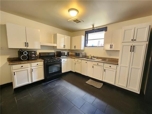 4520 Elba St - Photo 6 of 17