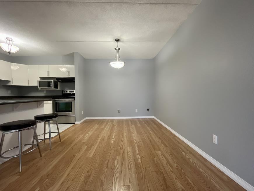 500 Toledo St Unit 118 - Photo 3 of 10