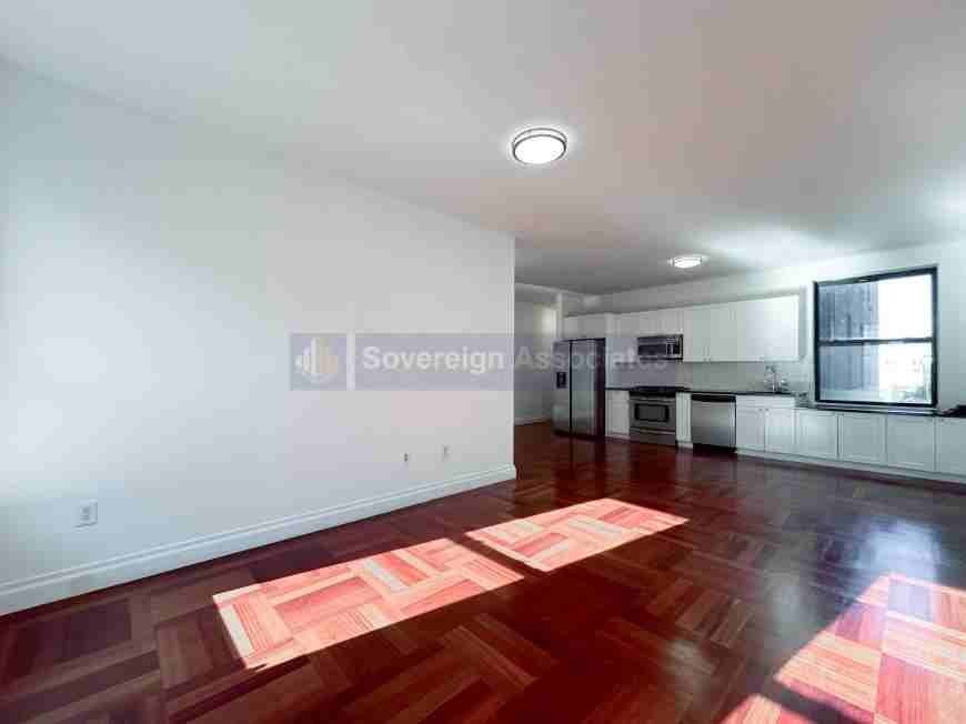 607 W 137th St - Photo 3 of 10