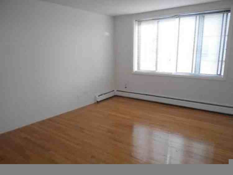 1515 W Morse Ave #405 - Photo 4 of 4