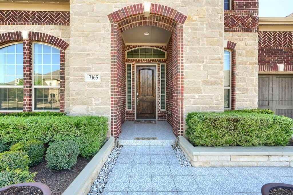 7165 Goose Creek Rd - Photo 3 of 39