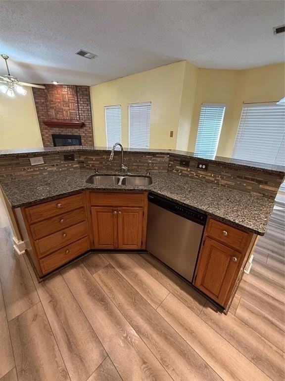 1704 Bent Brook Dr - Photo 6 of 19