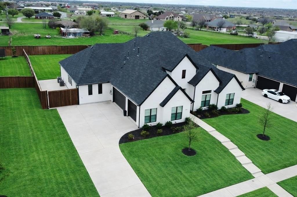 257 Wimberley Dr - Photo 3 of 40