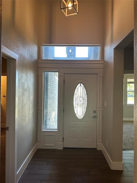 2420 Creek Dr - Photo 4 of 26