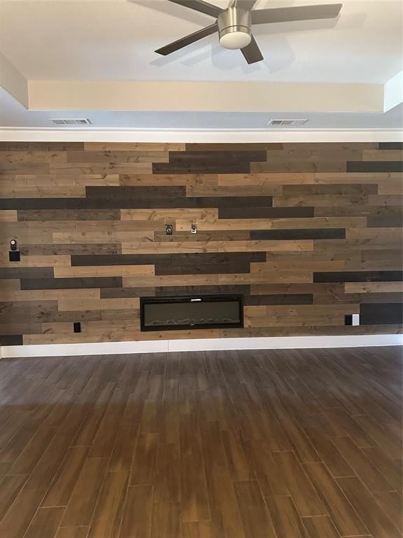 2420 Creek Dr - Photo 5 of 26