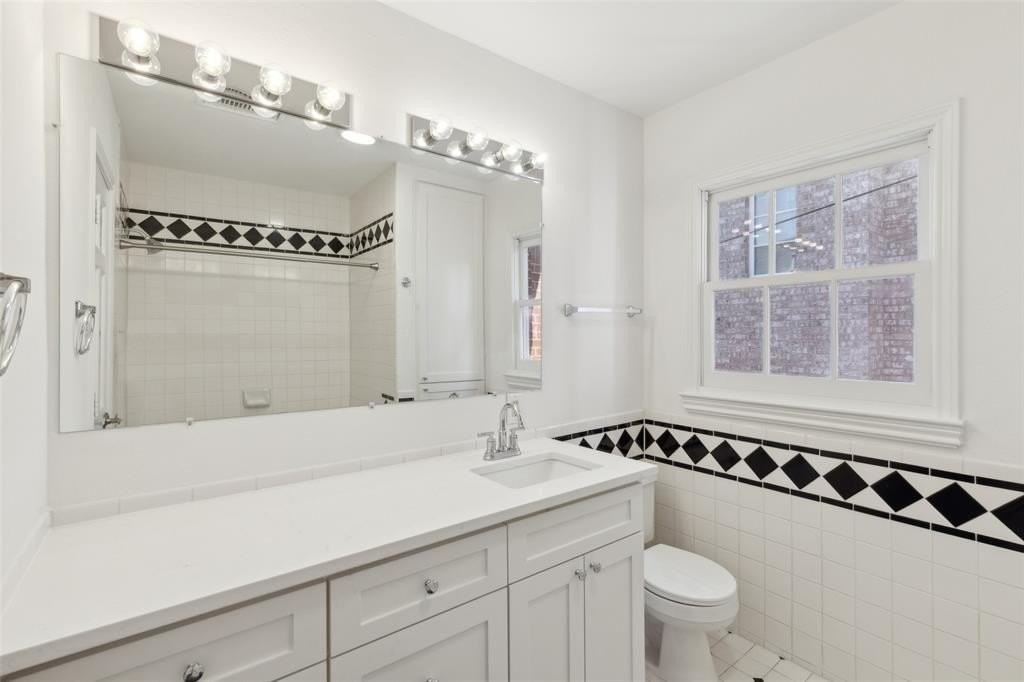 3111 Mockingbird Ln - Photo 7 of 10