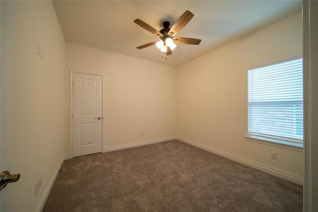 8507 Christie Ln - Photo 4 of 18