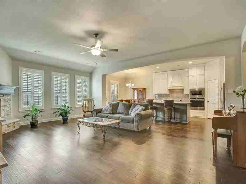 433 Garden Tree Trl - Photo 2 of 25