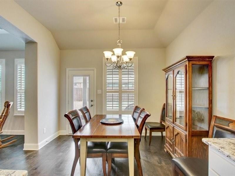 433 Garden Tree Trl - Photo 4 of 25