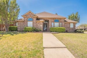 featured image of 728 W Park Dr