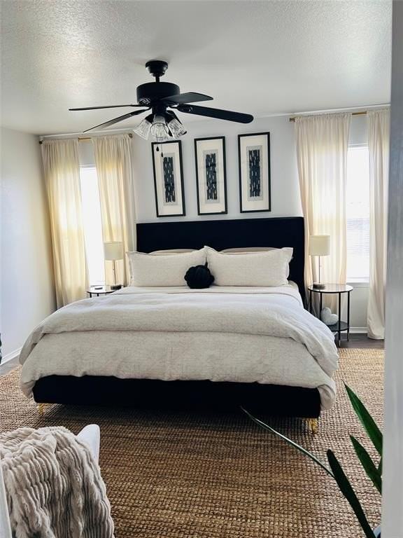 1308 Devine Dr - Photo 2 of 19