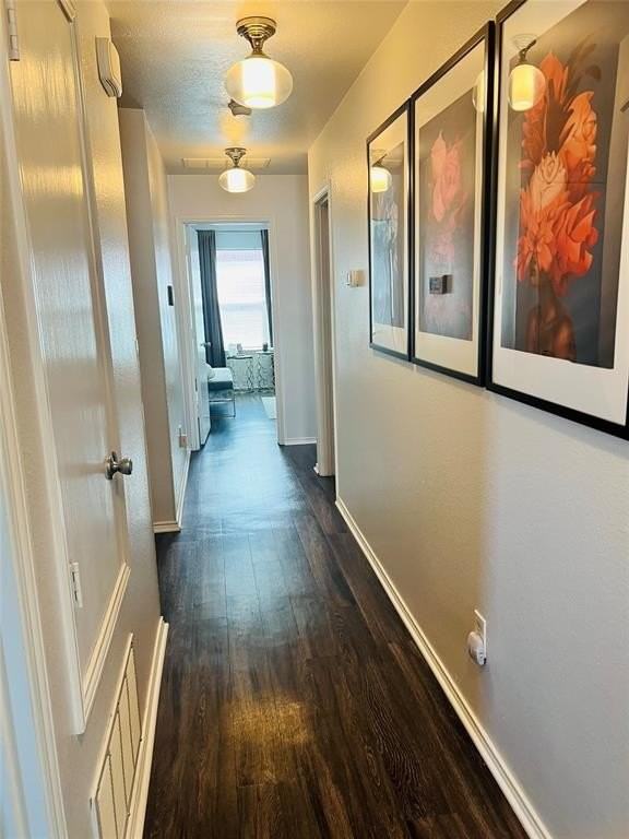 1308 Devine Dr - Photo 6 of 19