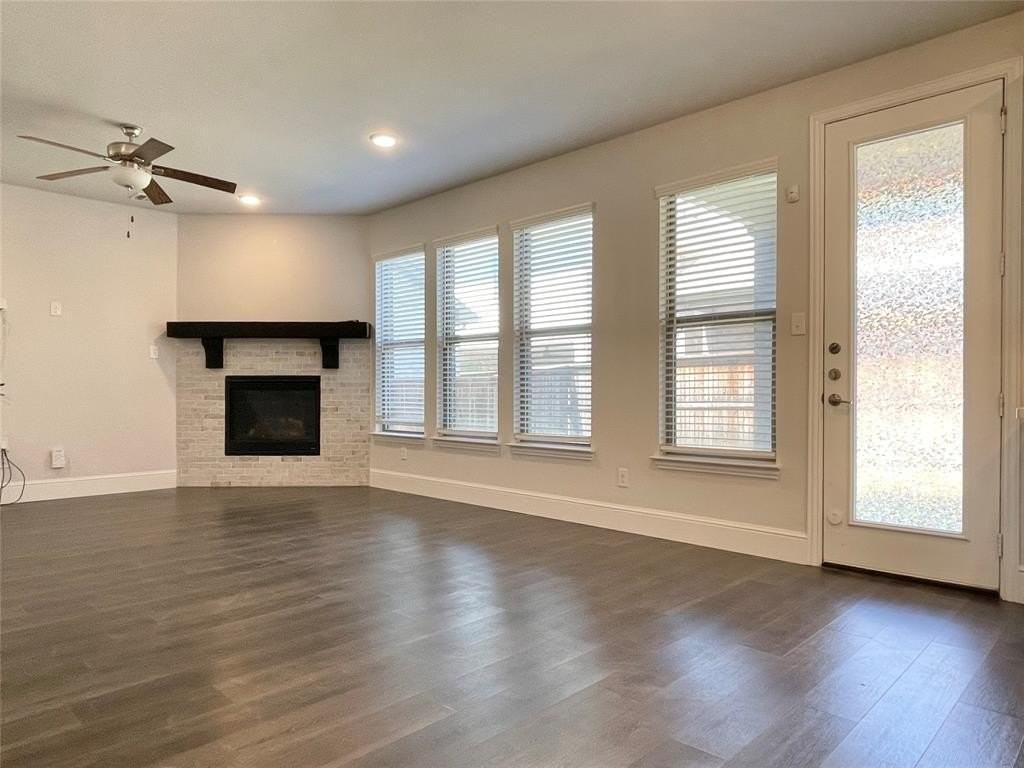 2257 Washington Dr - Photo 3 of 22