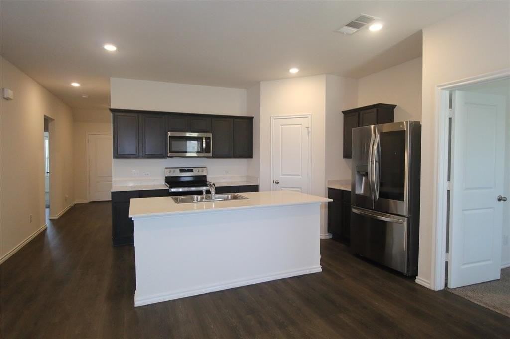 11217 W Pond Drive - Photo 2 of 12