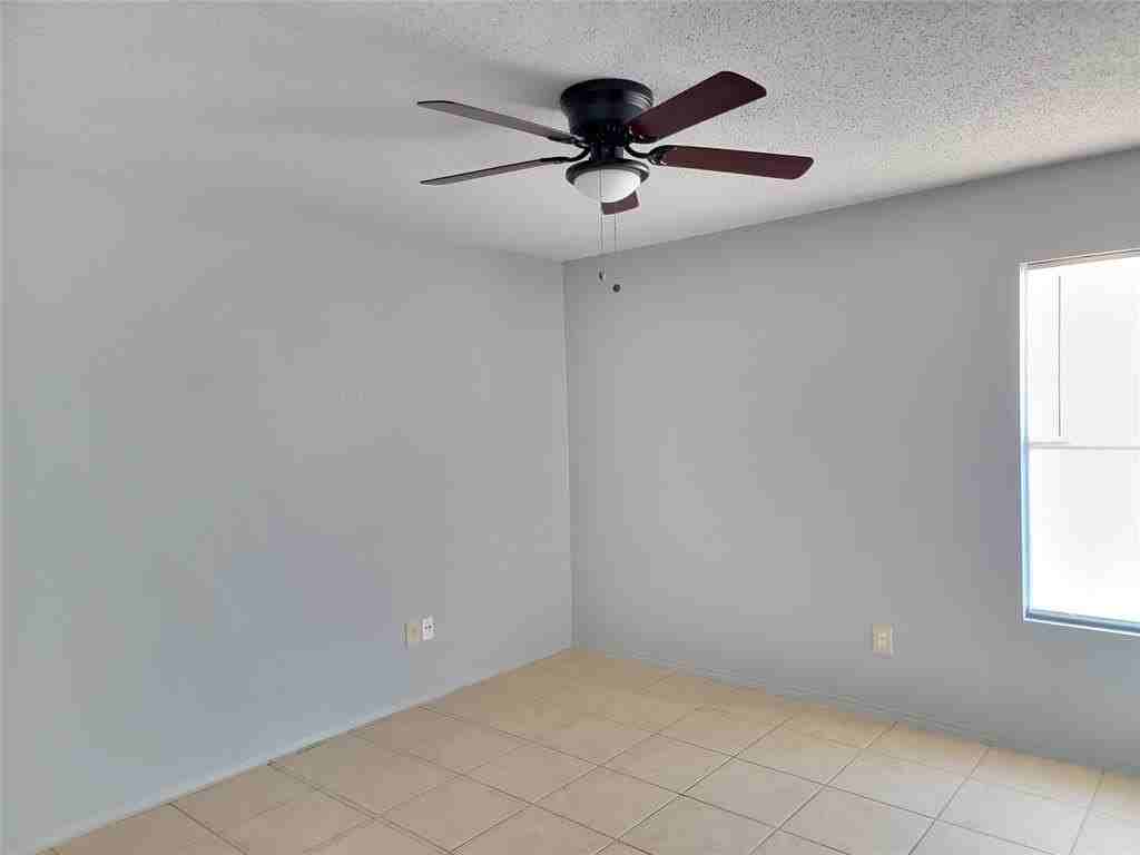 1330 Blazing Star Trl - Photo 7 of 19