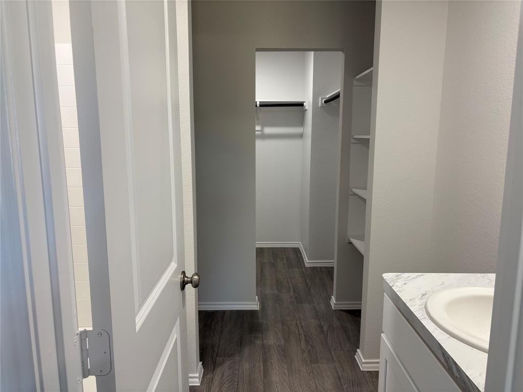 211 Blue Bird Ln - Photo 6 of 16