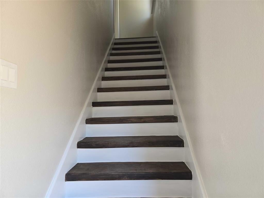 1501 Cedar Elm Dr #205 - Photo 5 of 18