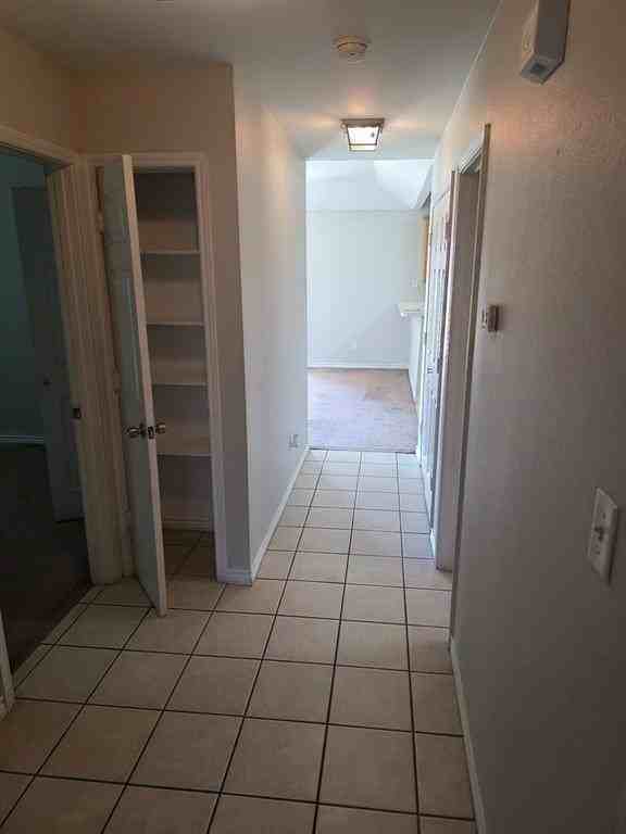 512 Harris St - Photo 6 of 11