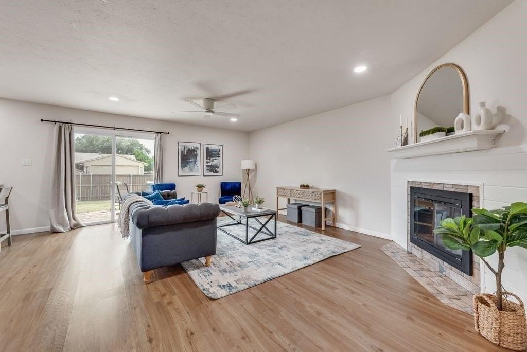 5317 Rutledge Ct - Photo 7 of 31